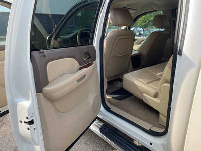2011 GMC 1500 Crew Cab, $4999. Photo 11