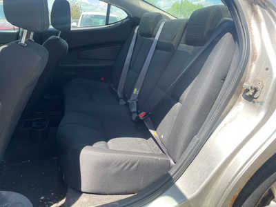 2006 Pontiac Grand Prix, $2999. Photo 12
