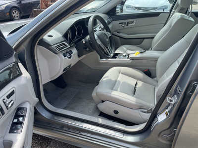 2014 Mercedes-Benz E-Class, $5999. Photo 10
