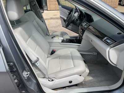 2014 Mercedes-Benz E-Class, $5999. Photo 12