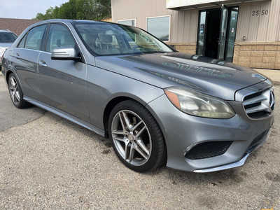 2014 Mercedes-Benz E-Class, $5999. Photo 2