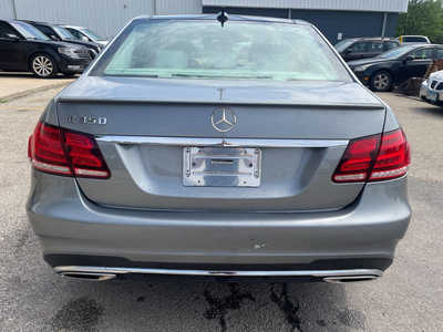 2014 Mercedes-Benz E-Class, $5999. Photo 6