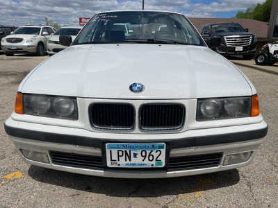 1996 BMW 3 Series, $1999. Photo 3