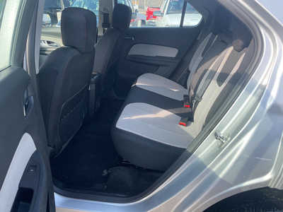 2016 Chevrolet Equinox, $8999. Photo 8