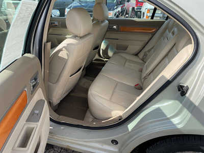 2006 Lincoln Zephyr, $2999. Photo 8