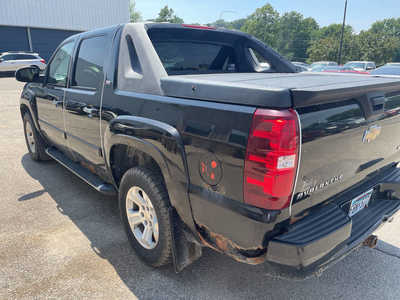 2007 Chevrolet Avalanche, $1999. Photo 5