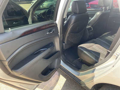2014 Cadillac SRX, $5999. Photo 12