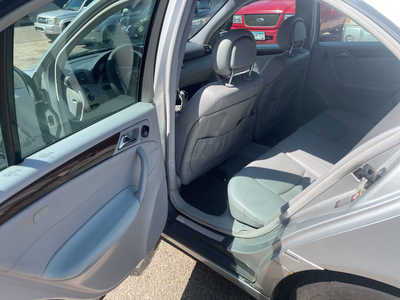 2001 Mercedes-Benz C-Class, $2999. Photo 10