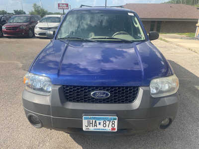2006 Ford Escape, $1499. Photo 3