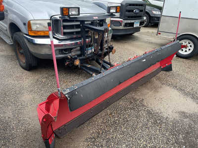 2001 Ford F350 Crew Cab, $5999. Photo 9