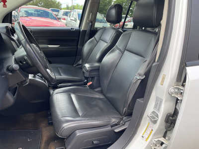 2016 Jeep Compass, $4999. Photo 10