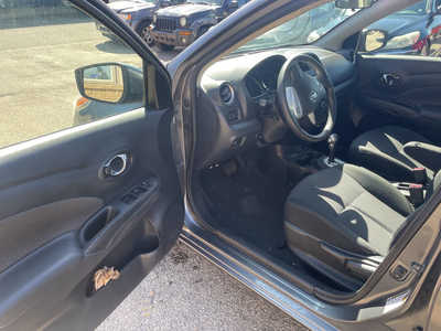 2019 Nissan Versa, $3999. Photo 8
