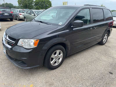 2012 Dodge Caravan, Grand, $1999. Photo 4