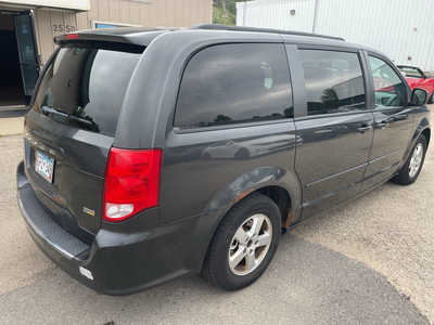 2012 Dodge Caravan, Grand, $1999. Photo 7