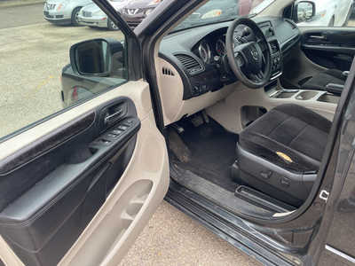 2012 Dodge Caravan, Grand, $1999. Photo 8