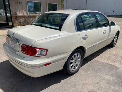 2005 Kia Amanti, $1999. Photo 7