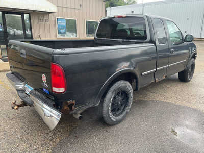 1998 Ford F150 Ext Cab, $1999. Photo 7