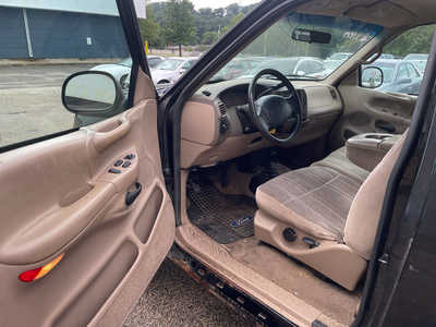 1998 Ford F150 Ext Cab, $1999. Photo 9