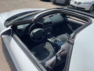 1999 Pontiac Firebird, $3999. Photo 8