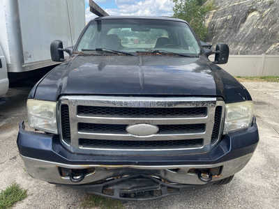 2006 Ford F250 Crew Cab, $1499. Photo 2