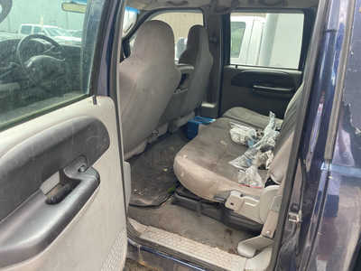 2006 Ford F250 Crew Cab, $1499. Photo 8