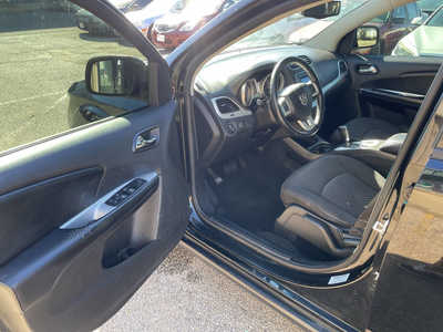 2017 Dodge Journey, $3999. Photo 8