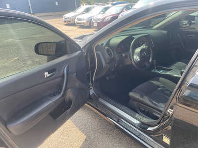 2014 Nissan Maxima, $5999. Photo 9