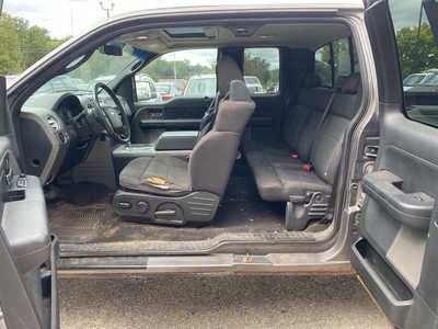 2005 Ford F150 Ext Cab, $1999. Photo 11