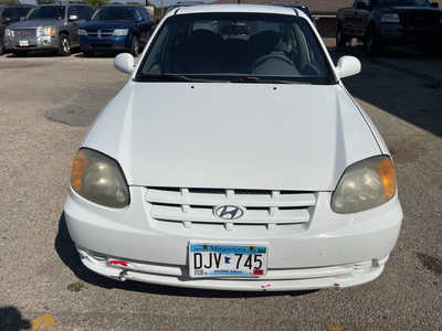 2005 Hyundai Accent, $2499. Photo 3