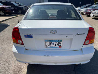 2005 Hyundai Accent, $2499. Photo 6