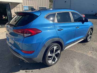 2017 Hyundai Tucson, $7999. Photo 7