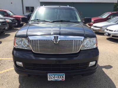 2006 Lincoln Navigator, $4999. Photo 2
