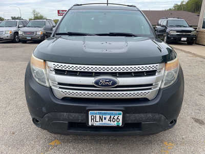 2013 Ford Explorer, $2999. Photo 3