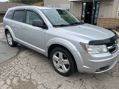 2009 Dodge Journey, $2999. Photo 2