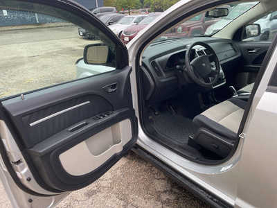 2009 Dodge Journey, $2999. Photo 8