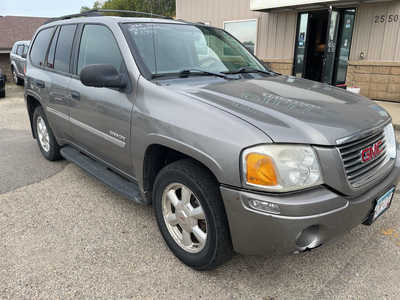 2006 GMC Envoy, $1999. Photo 2