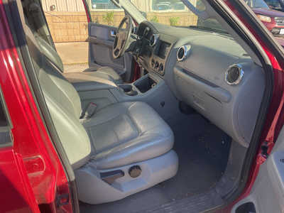 2005 Ford Expedition, $2999. Photo 12
