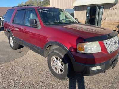 2005 Ford Expedition, $2999. Photo 2