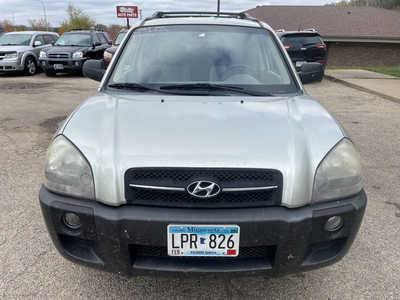 2008 Hyundai Tucson, $2999. Photo 3