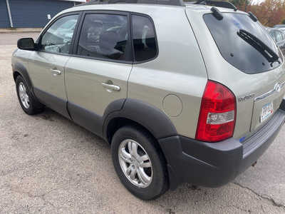 2008 Hyundai Tucson, $2999. Photo 5