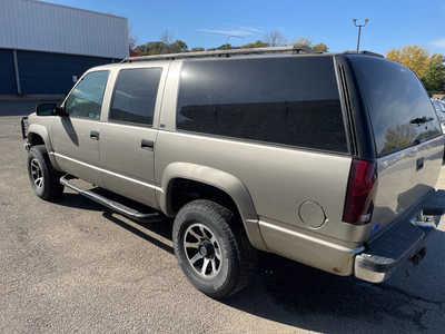 1999 Chevrolet Suburban, $5999. Photo 5