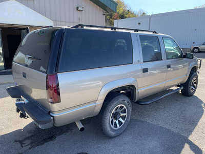 1999 Chevrolet Suburban, $5999. Photo 7