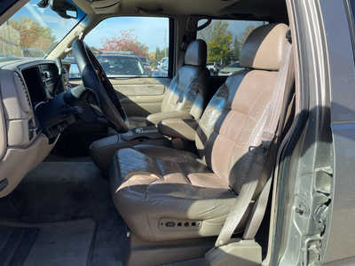 1999 Chevrolet Suburban, $5999. Photo 9