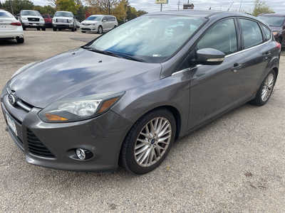 2014 Ford Focus, $1999. Photo 4