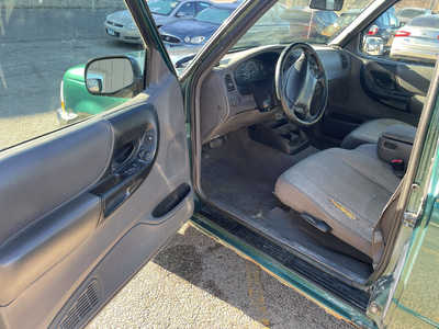 2000 Ford Ranger Ext Cab, $1999. Photo 9