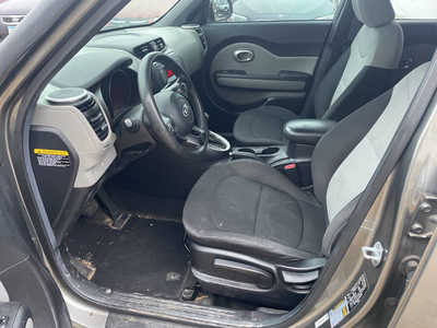 2014 Kia Soul, $4999. Photo 10
