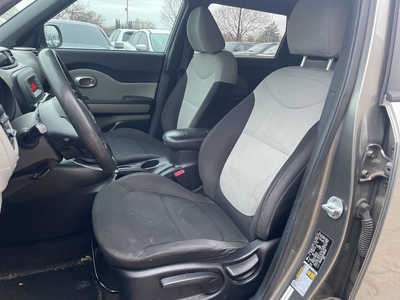 2014 Kia Soul, $4999. Photo 11
