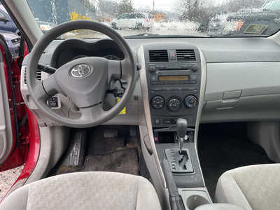 2009 Toyota Corolla, $3999. Photo 4