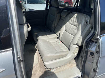 2009 Honda Odyssey, $2499. Photo 10