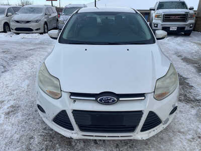 2014 Ford Focus, $3999. Photo 3